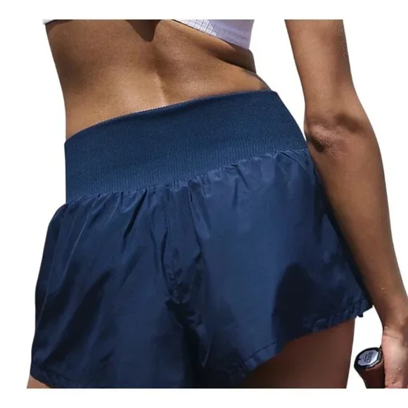 Free People Movement Carpe Diem Shorts Midnight Navy M NEW BIN ONLY - Picture 3 of 7